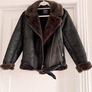 Abercrombie & Fitch Women's Fur LIned Black Jacket W/Belt MEDIUM